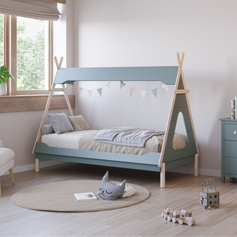 Letto a capanna Nora in legno massiccio